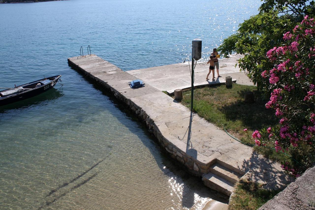 Apartments And Rooms By The Sea Supetarska Draga - Gornja, Rab - 11579 Bagian luar foto