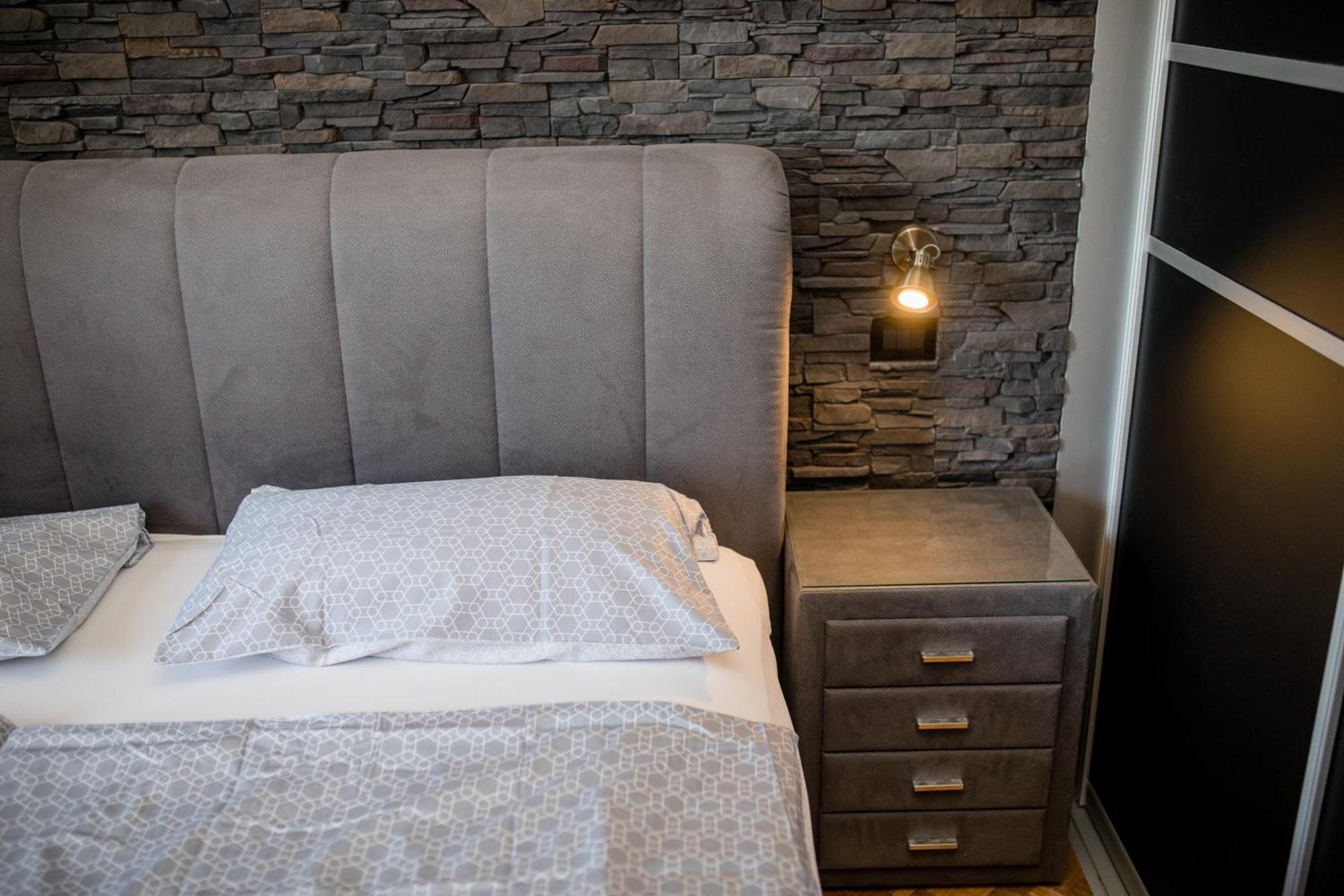 Apartments And Rooms By The Sea Supetarska Draga - Gornja, Rab - 11579 Ruang foto