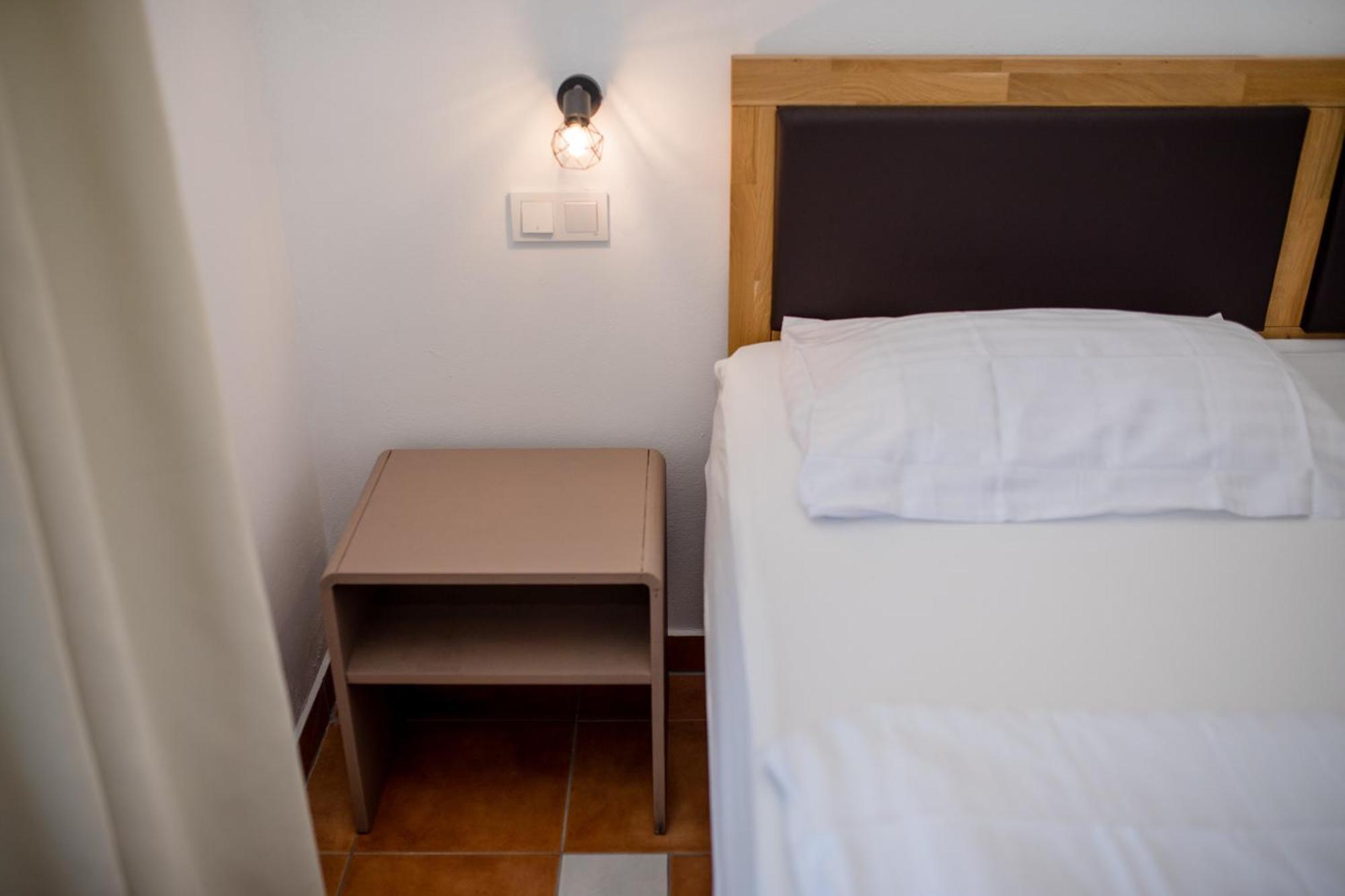 Apartments And Rooms By The Sea Supetarska Draga - Gornja, Rab - 11579 Ruang foto